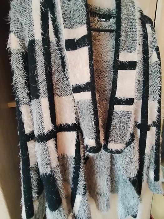 Kardigan XL. bez zapięcia.