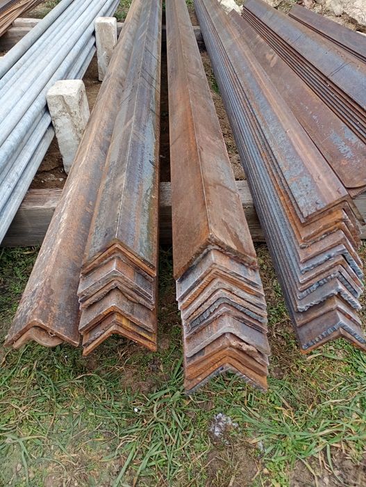 Продам кутик металевий в Миколаєві 25,40,50,60,75