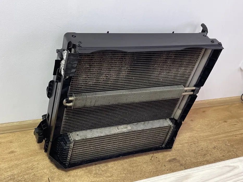 Касета радіаторів BMW X5 E70 E71 Кассета радиаторов БМВ Х5 Е70 Е71