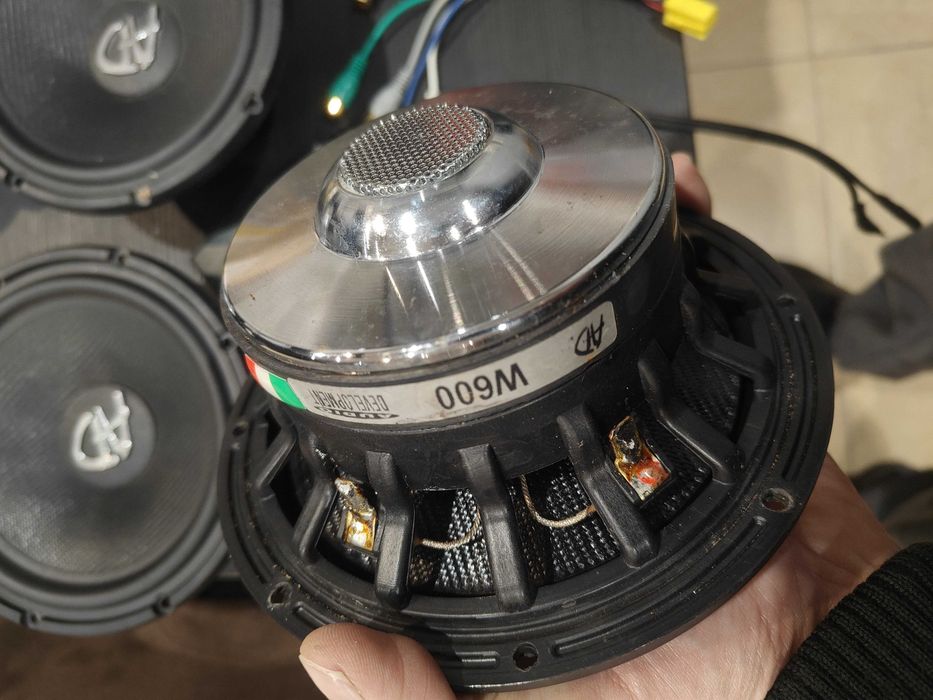 Helix Eight DSP Morel M23 CDM88 AD W600 T10 Phoenix G Becker Traffic P