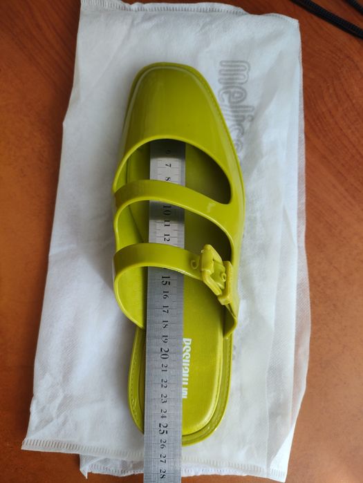 Женские босоножки melissa салатовые 25 см