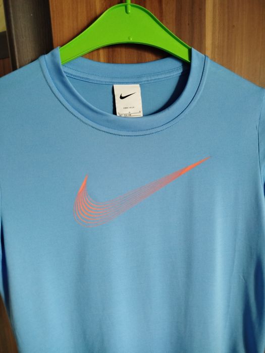 Koszulka chłopięca Nike Dri Fit rozmiar 147/158 stan idealny