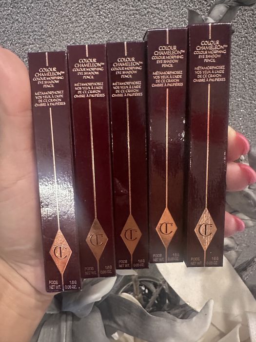 Zestaw kosmetykow Charlotte Tilbury