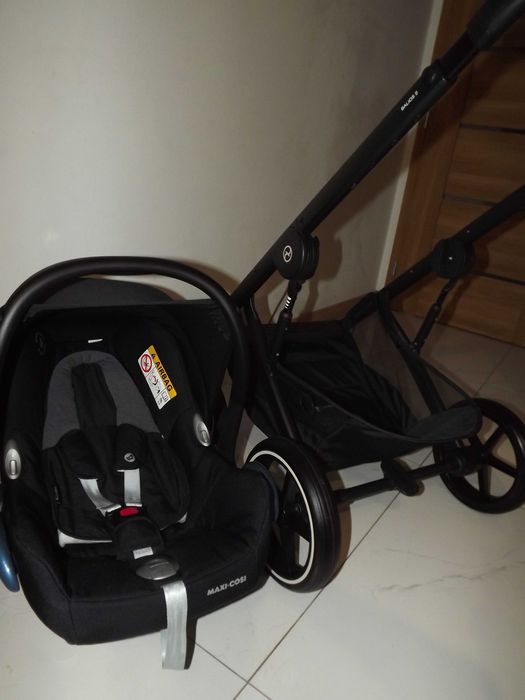 Cybex Balios s lux 2.0 Moon Black Fotelik z baza isofix Cybex lub avionaut