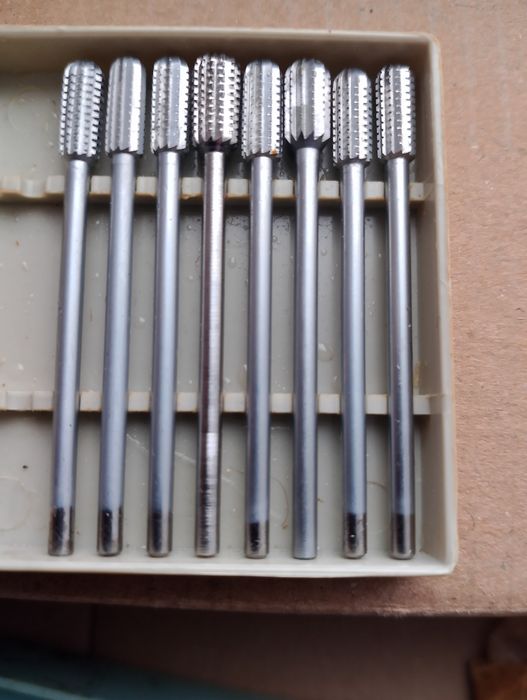 Алмазные  твердосплавные  боры шарошки диски стоматологические СССР