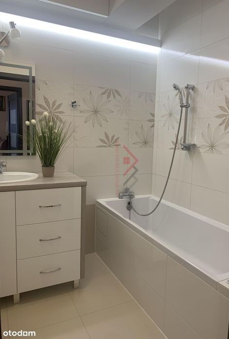Sprzedam mieszkanie z 2014 roku, 60m2 z garażem Ru
