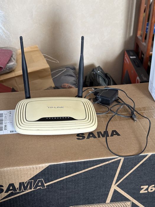 Роутер TP-Link 841N