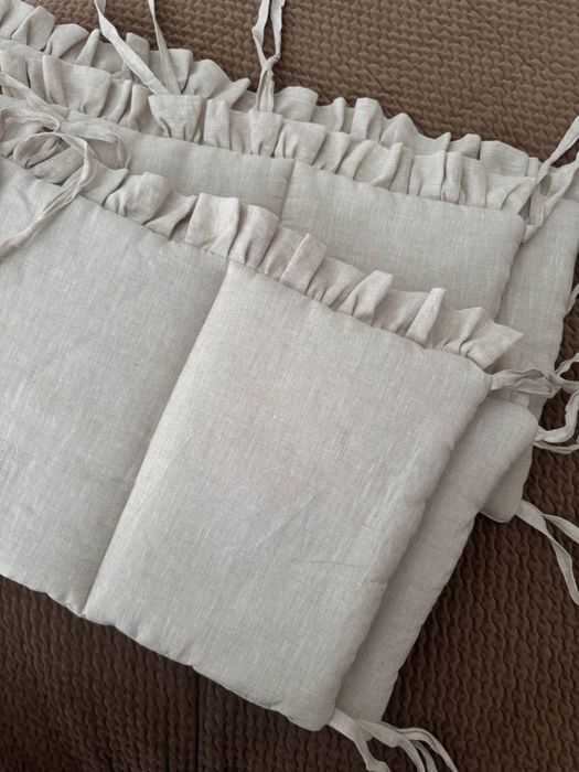 бортики з льону в ліжечко