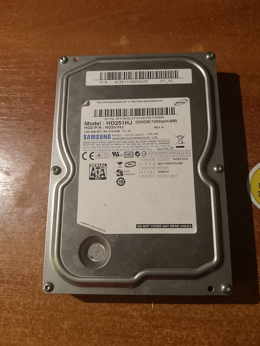 Жесткий диск/хард/жорсткий диск