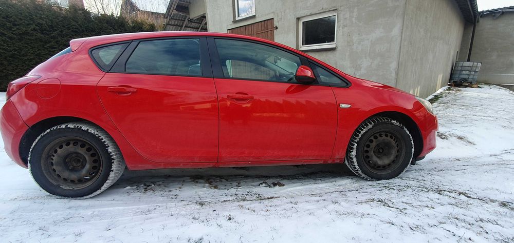 Opel Astra J 1.7 cdti doinwestowana