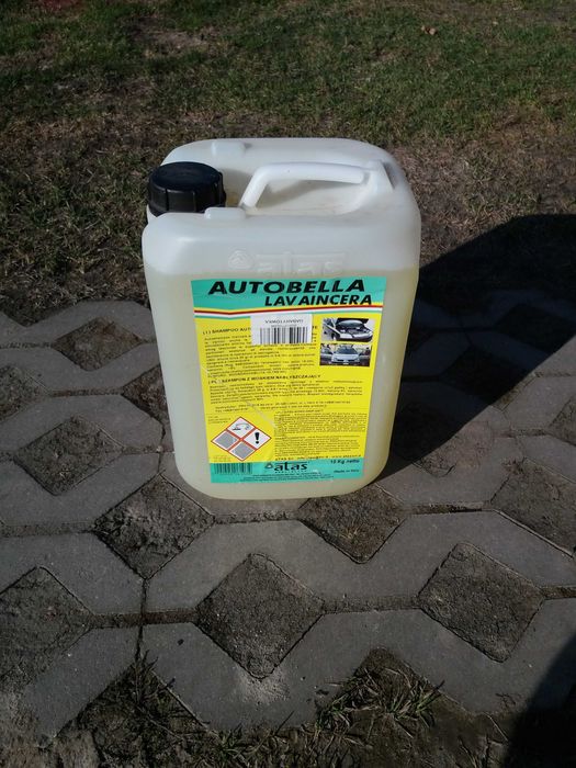 Szampon Autobella.