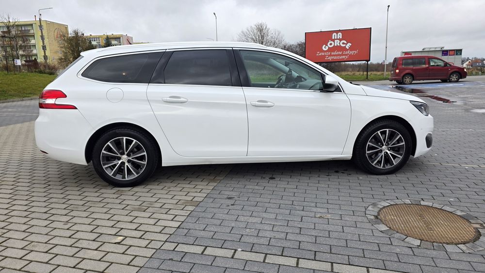 Peugeot 308 rok 2016 silnik 2.0 diesel automat ładny zamiana