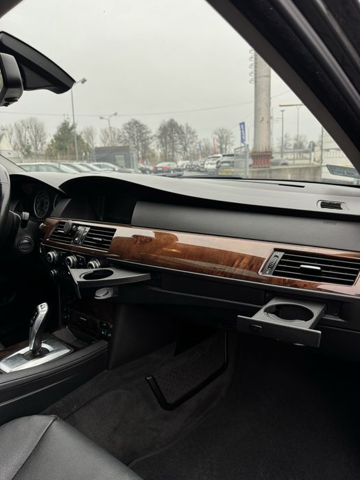 BMW E60 535XI 2009 3.0benzyna 306koni, Xdrive , n54