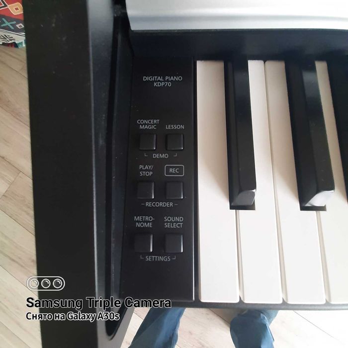Продам цифровое пианино KAWAI KDP70B