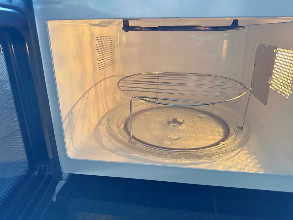 Microondas Whirlpool MWP 303 SB