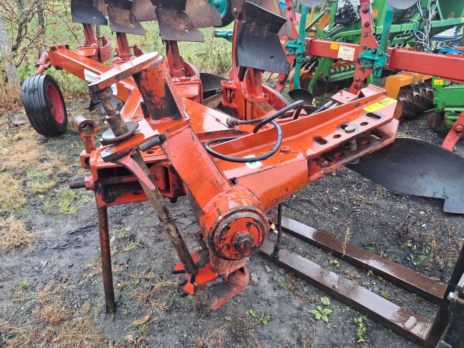 Plug 4 skiby gregoire besson zabesp. Resor