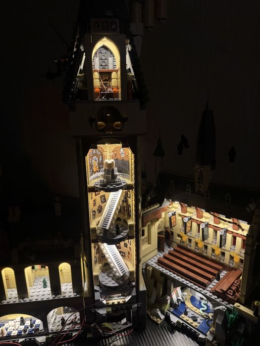 LEGO Harry Potter Замок Хогвартс - велика колекція, як новий