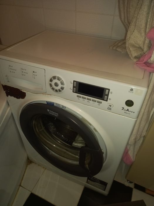 Стиральная машина запчасти стиралка Hotpoint Ariston 723