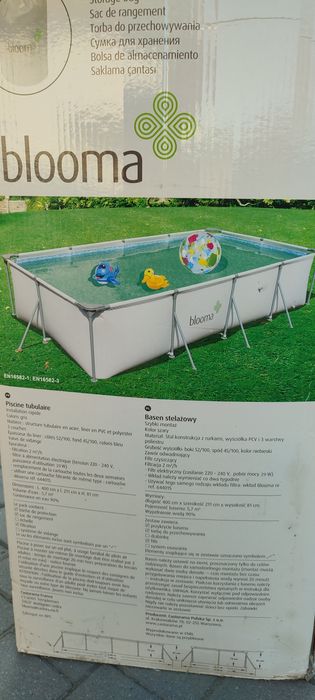 Basen stelażowy Blooma