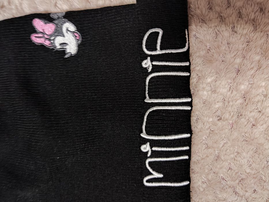 Czarna czapka Minnie