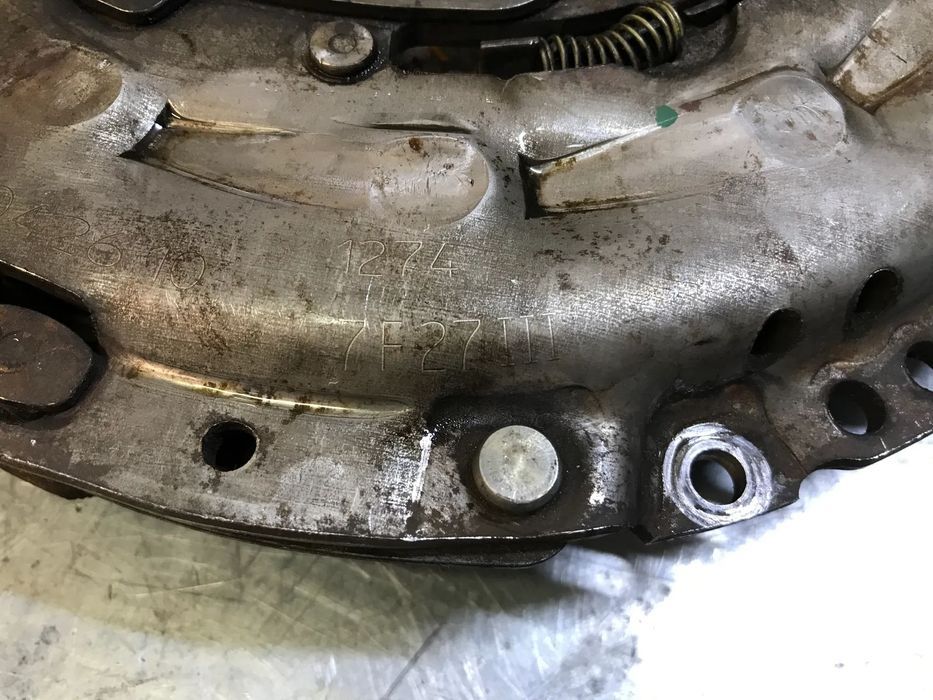 EMBRAIAGEM (DISCO + PRENSA) VOLKSWAGEN GOLF V / SEAT LEON 1P / AUDI