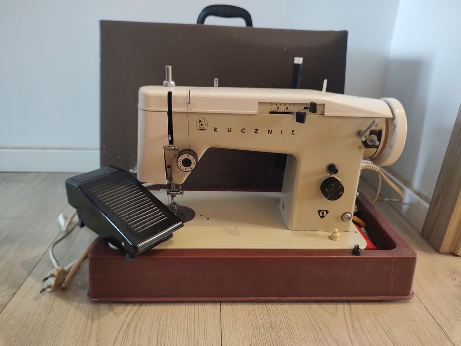 Maszyna do szycia Łucznik