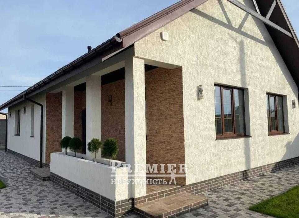 Современный дом. Фонтанка