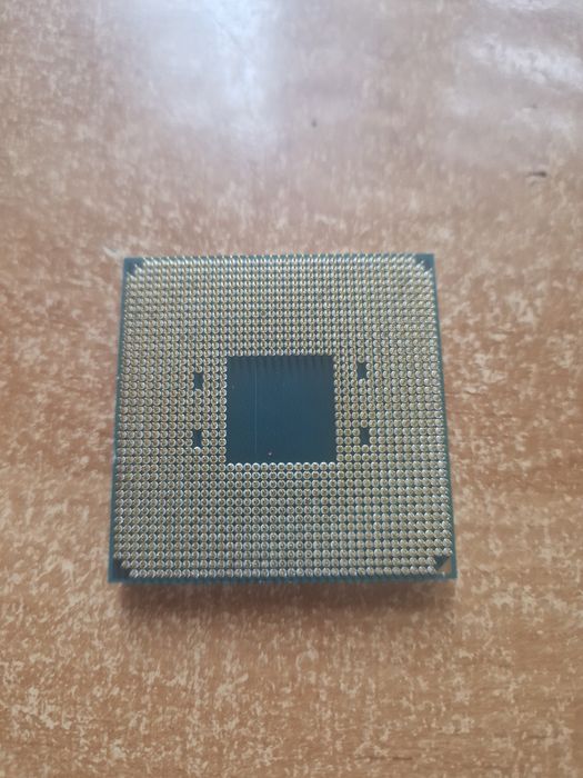 AMD Ryzen 5 5600XLexar 32gb (4x8GB)3200 mhz thor