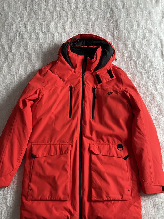 Sprzedam kurtke meska 4f rozmiar L