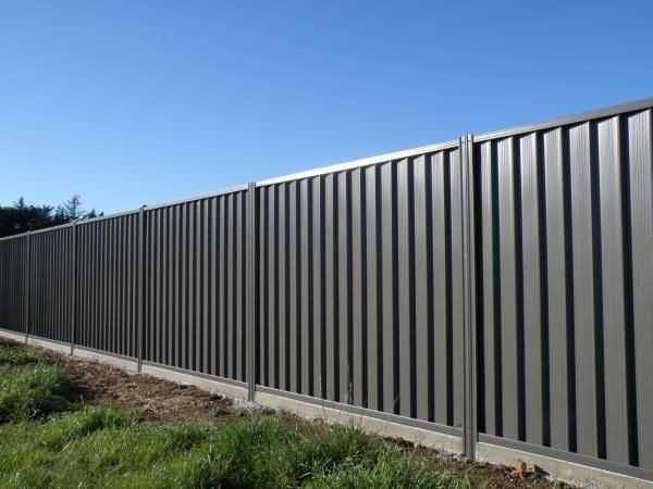 Все для даху та фасаду: профнастил, металочерепиця, комплектуючі,