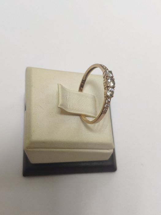 Золота каблучка 585проба