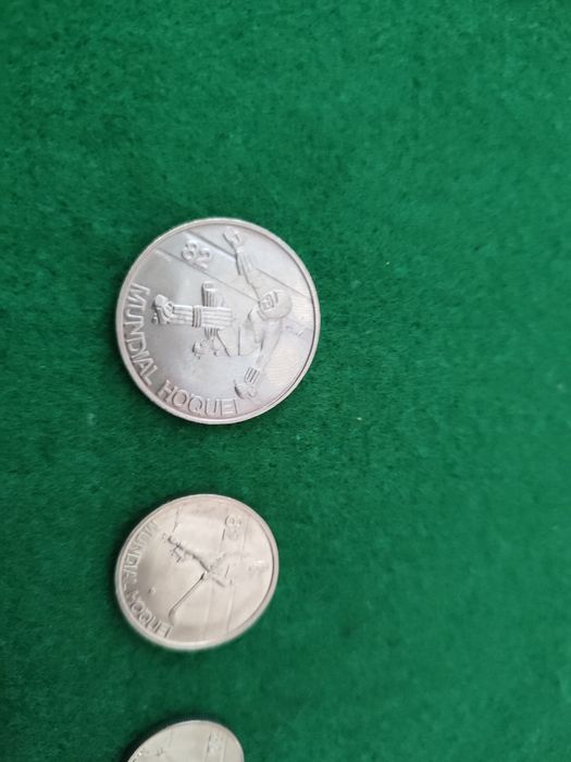 Moedas de escudo mundial Hóquei 1982