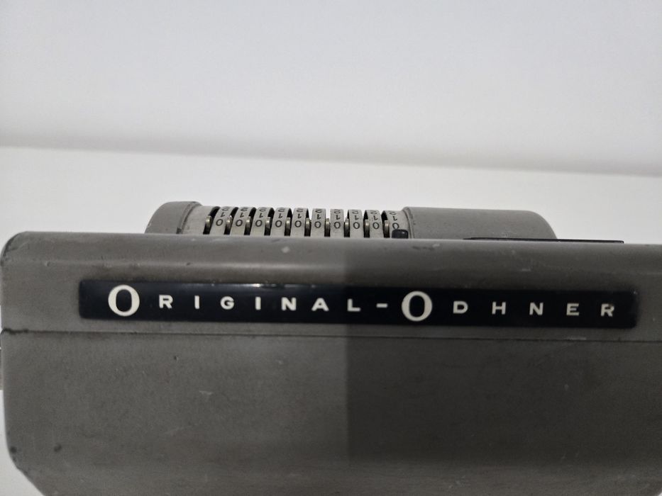 Máquina de calcular mecânica