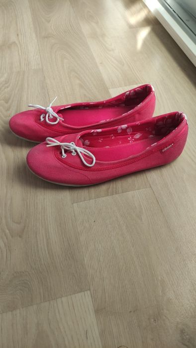 Балетки рожеві Adidas