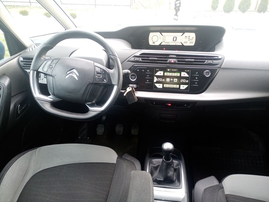 Citroen C4 Picasso 1.6 gaz mały przebieg