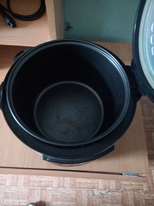 Мультиварка Grunhelm MC-39LS