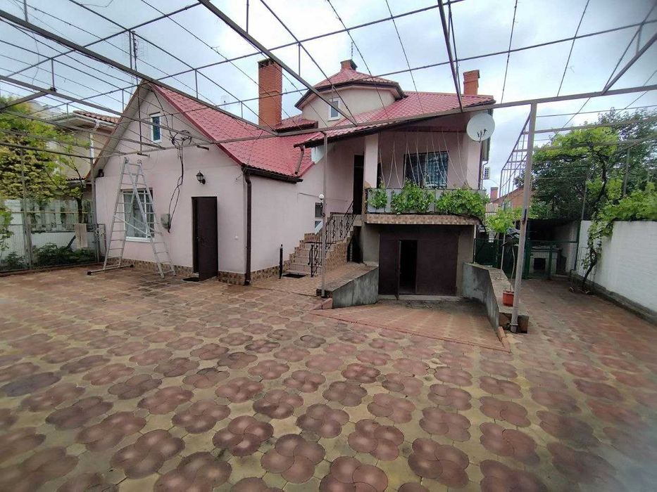 Продам 2-х эт. дом с ремонтом. Чубаевка. Полный пакет документов!