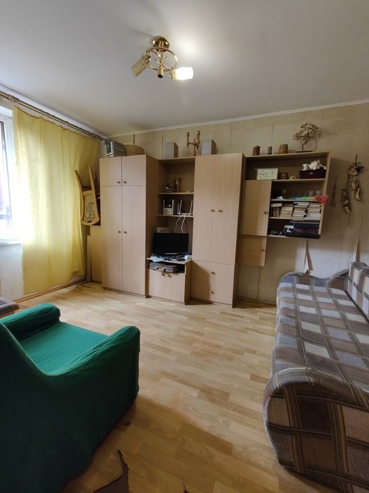Сдам 1 комнатная квартира Залютино, рядом Чудомаркет.