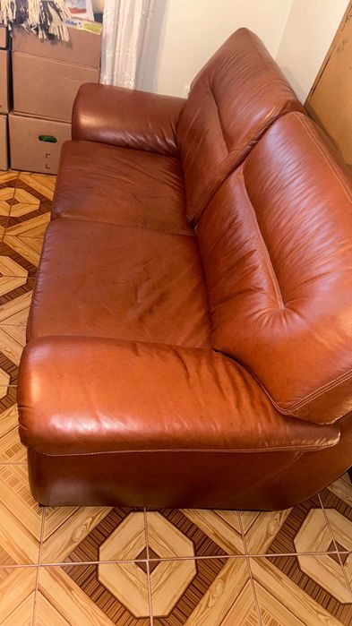 Sofá em pele como novo
