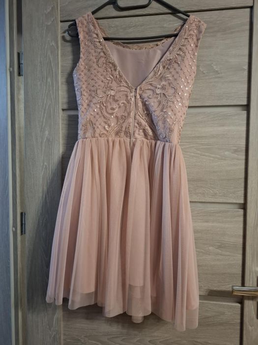 Sukienka elegancka