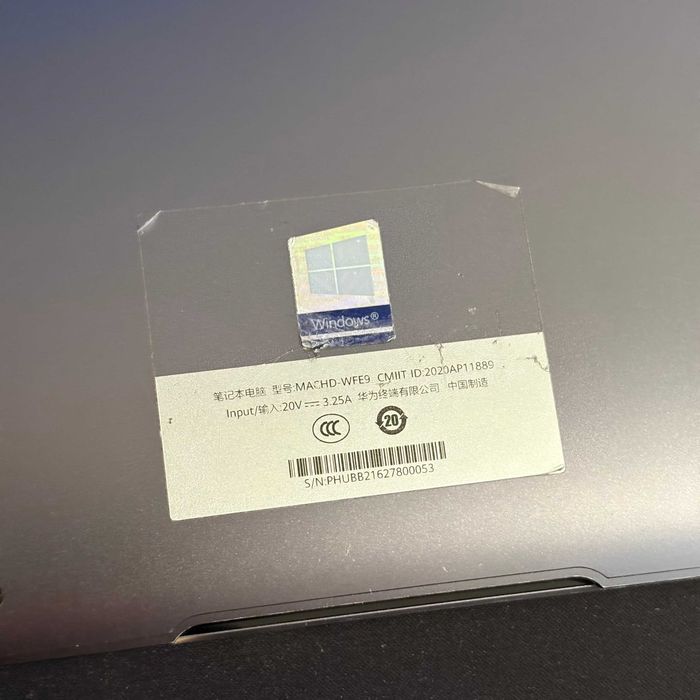 Huawei MateBook X Pro i7 11gen 16GB SSD 512 Stan Bardzo Dobry