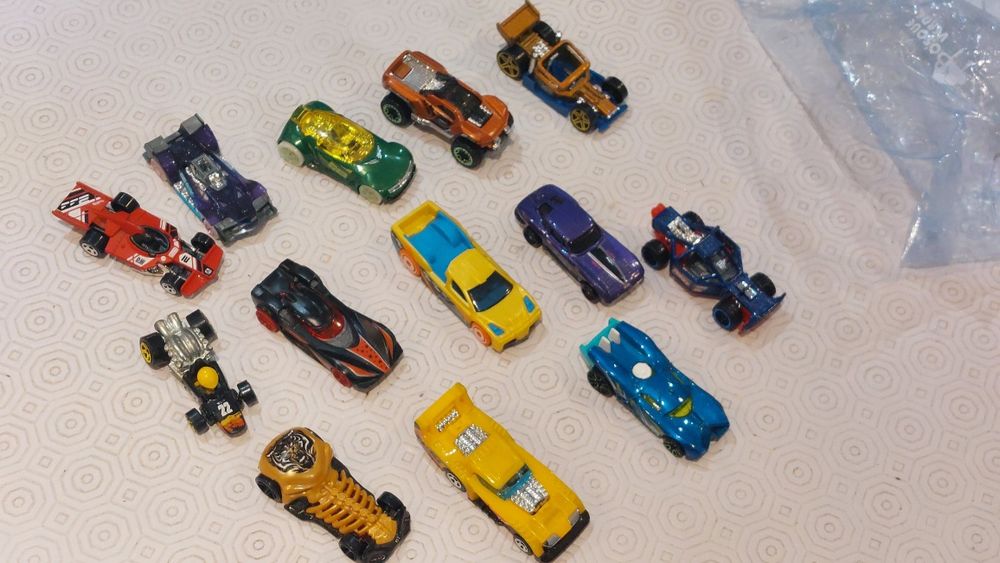 Carros de brincar Hot Wheels