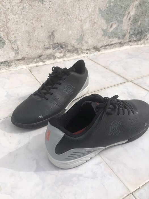 Chuteiras de futsal team quest R3-action