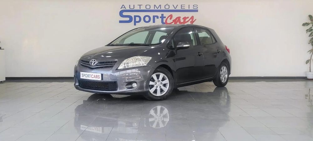 Toyota Auris 1.4 D-4D Sol