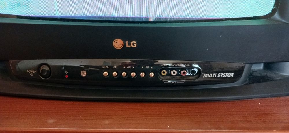 Продам телевизор