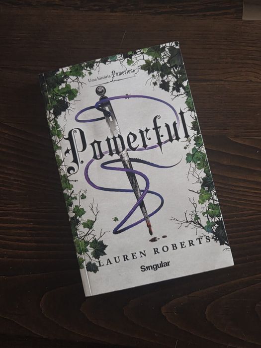 Powerful Lauren Roberts