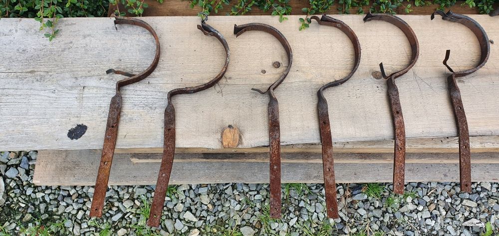 Uchwyty haki do rynny, metalowe 150 mm