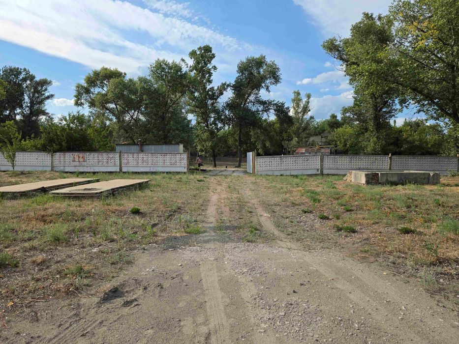 Земля (участок) 1 Гектар. ж/м Солнечный. Красная Линия!