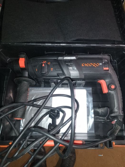 Продам перфоратор Дніпро М