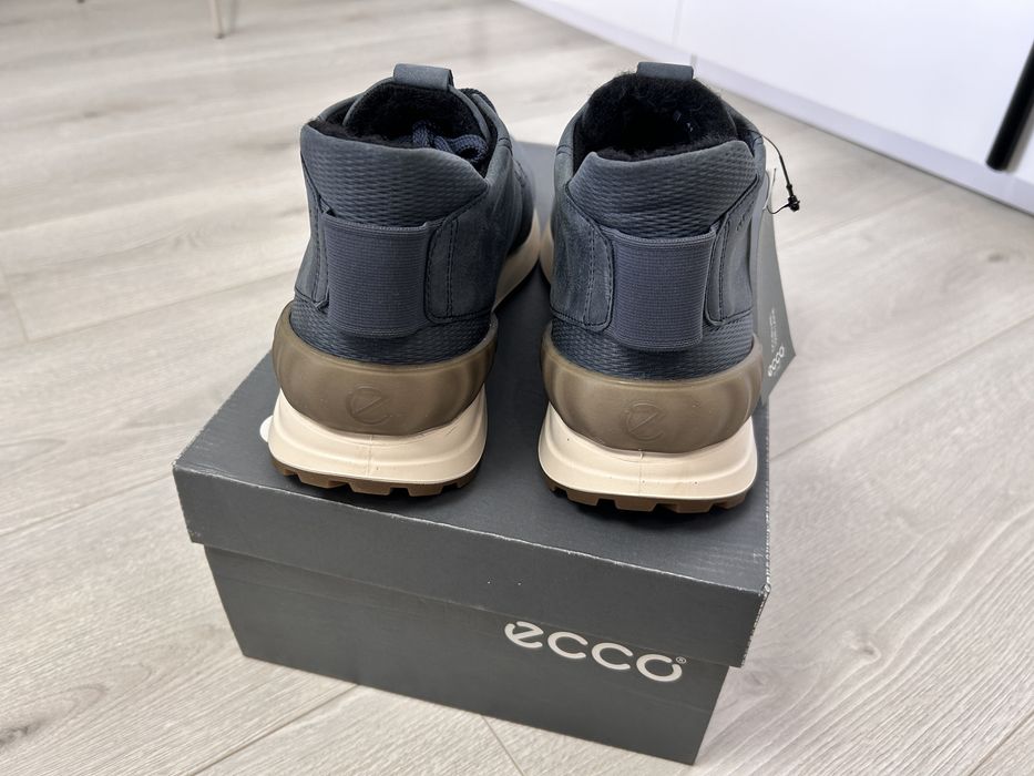 Кросівки зимові для міста ECCO